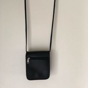Small shoulder/crossbody bag